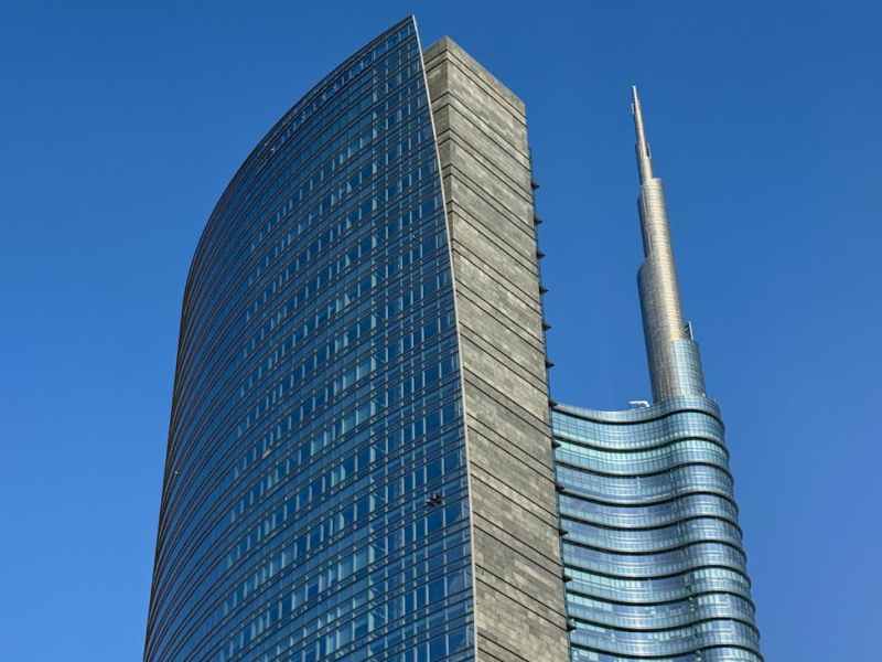 Beyond the Buzz: How AI Is Accelerating the Future of Banking at&nbsp;HVB